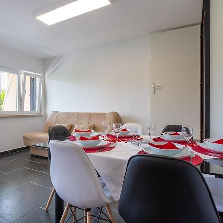 Smiljana Apartments Klimno Exterior photo