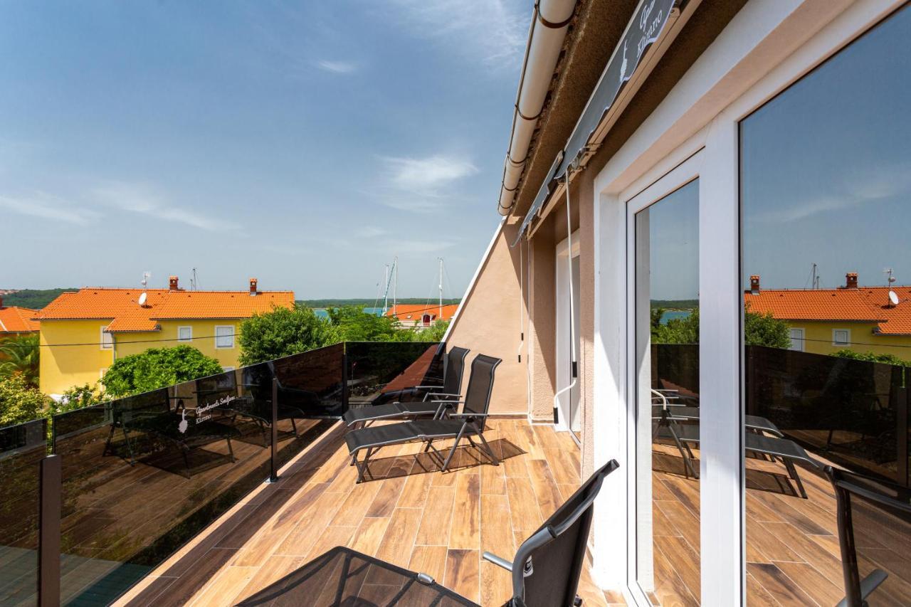 Smiljana Apartments Klimno Exterior photo